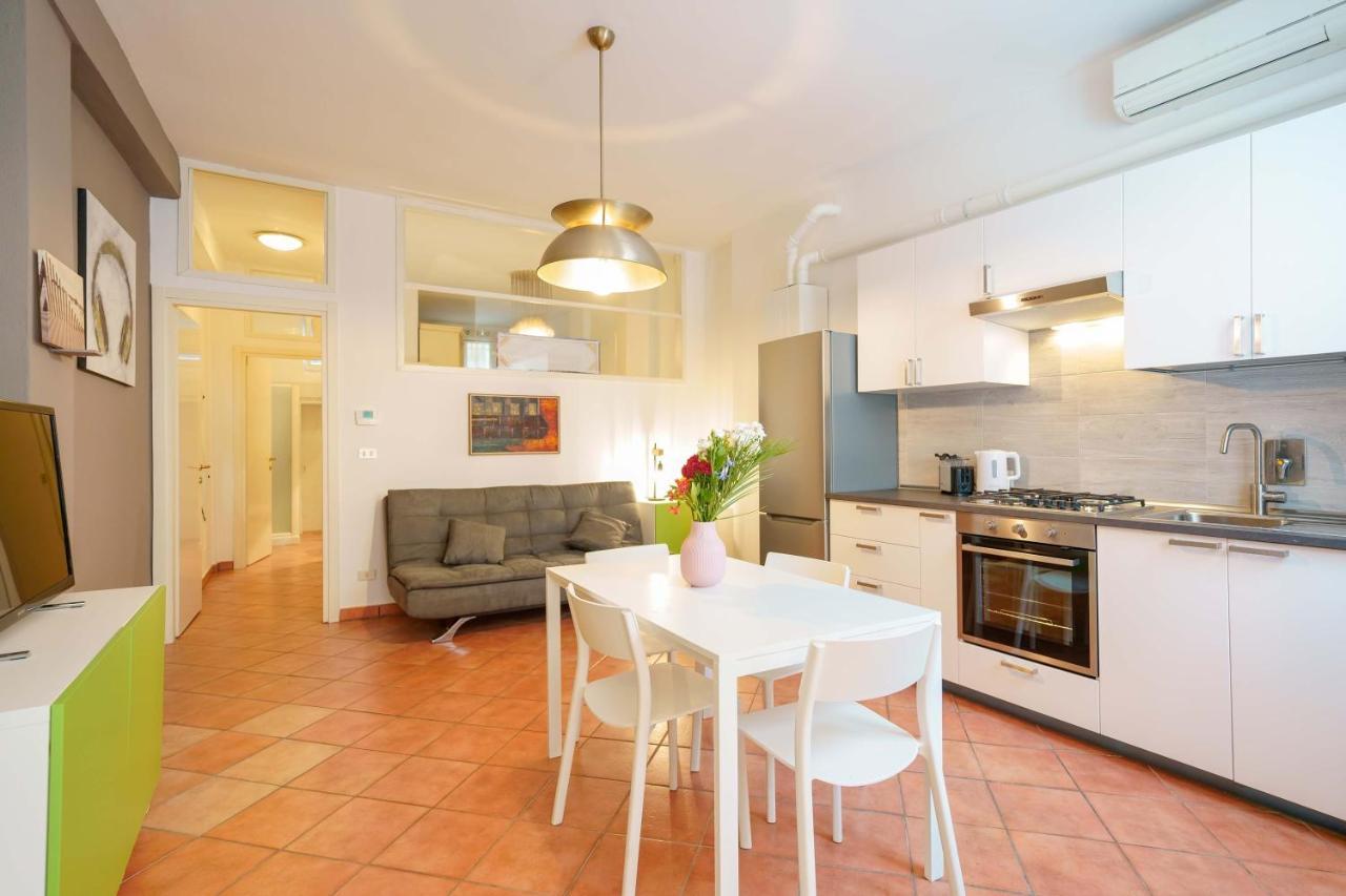 Zamboni 58 Apartment - Zona Movida Bolonya Dış mekan fotoğraf